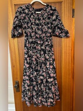 Jessakae Collection Maxi Dress, size small.